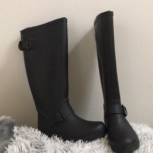 Steve Madden rubber boots